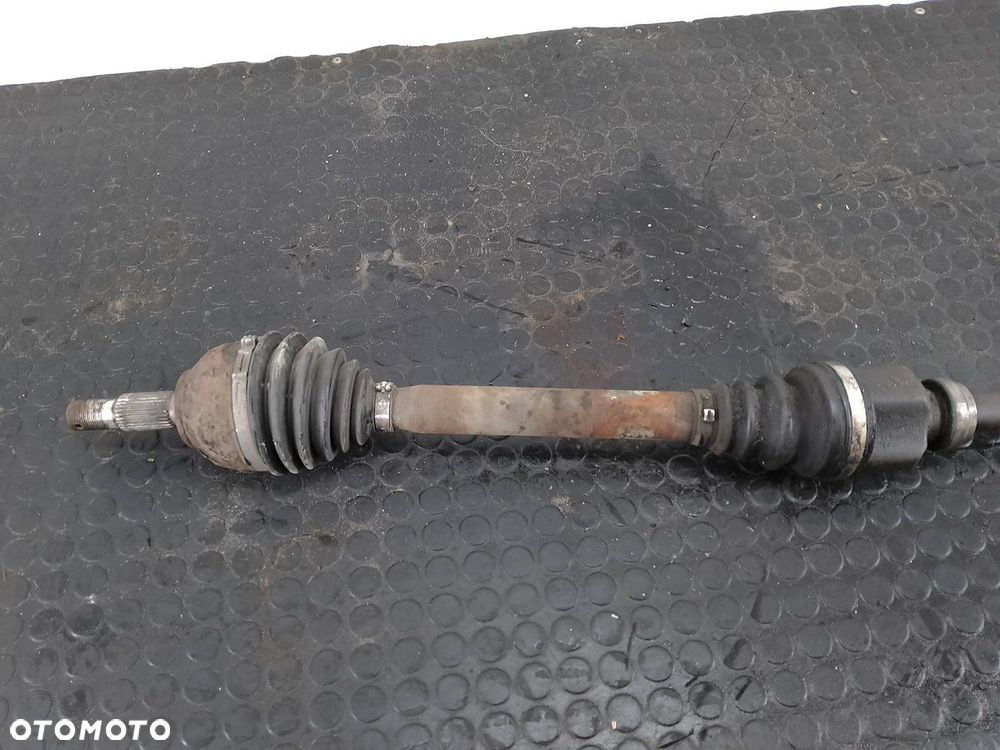 PÓŁOŚ PRAWA PRZÓD CITROEN C5 III 1.6 THP - 6
