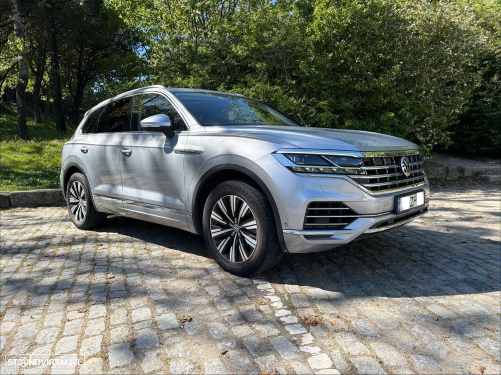 VW Touareg 3.0 TDI V6 Elegance Plus - 3