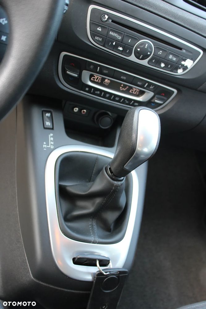 Renault Scenic 2.0 16V 140 CVT Dynamique - 16