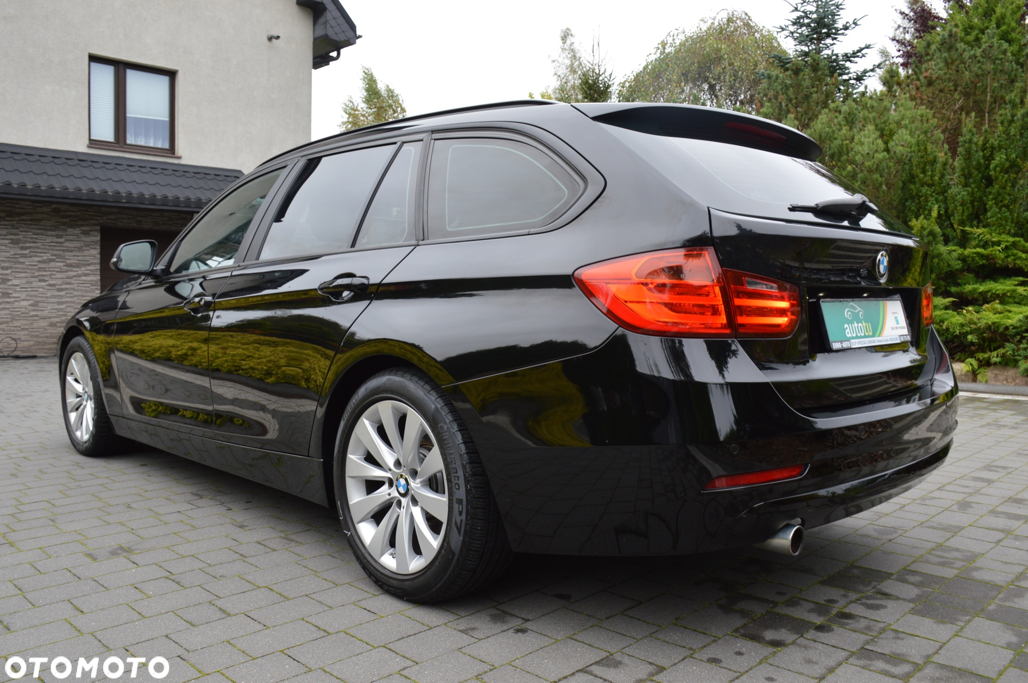 BMW Seria 3 320d Touring Sport-Aut Sport Line - 4