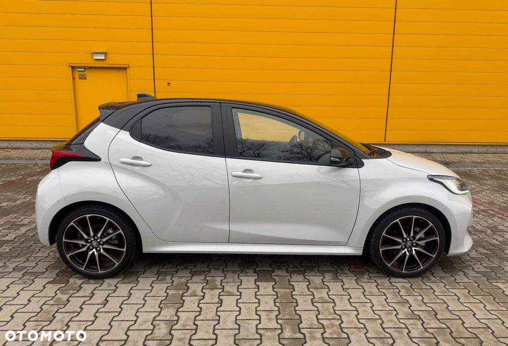 Toyota Yaris 130 1.5 VVT-i GR SPORT - 4