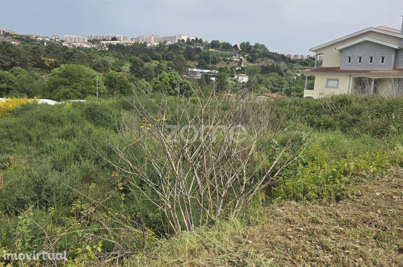 Lote 3 - Terreno Urbano para Construção - Grande imagem: 3/5