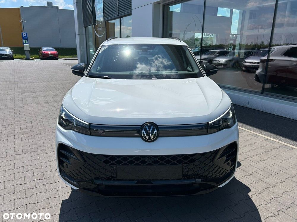 Volkswagen Tiguan - 3