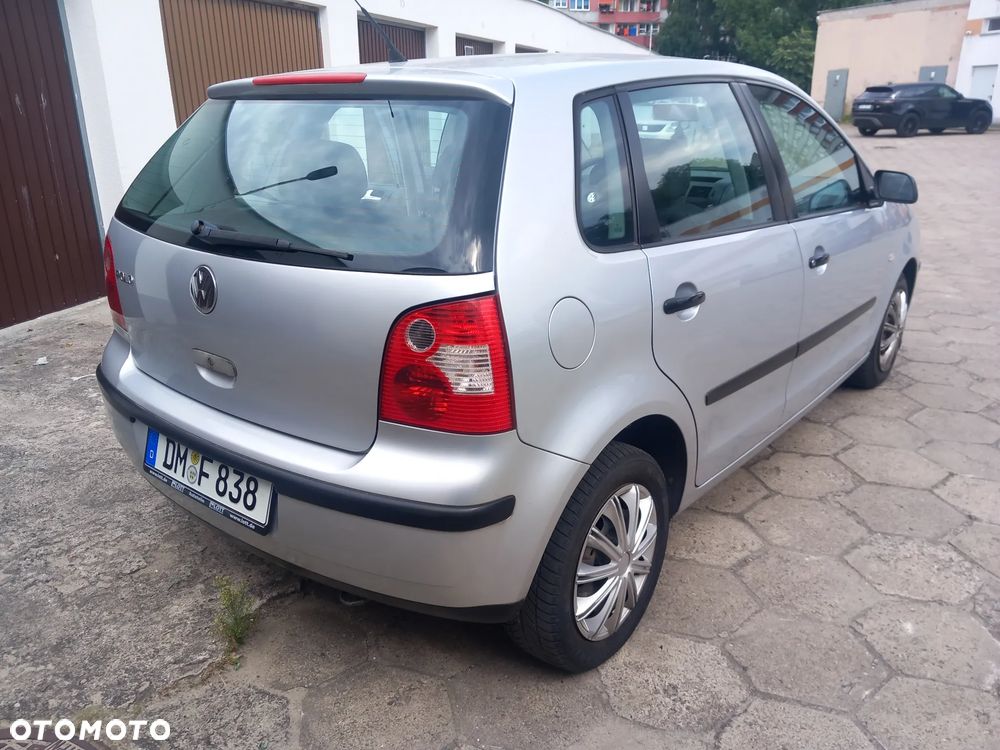 Volkswagen Polo 1.2 Comfortline - 11