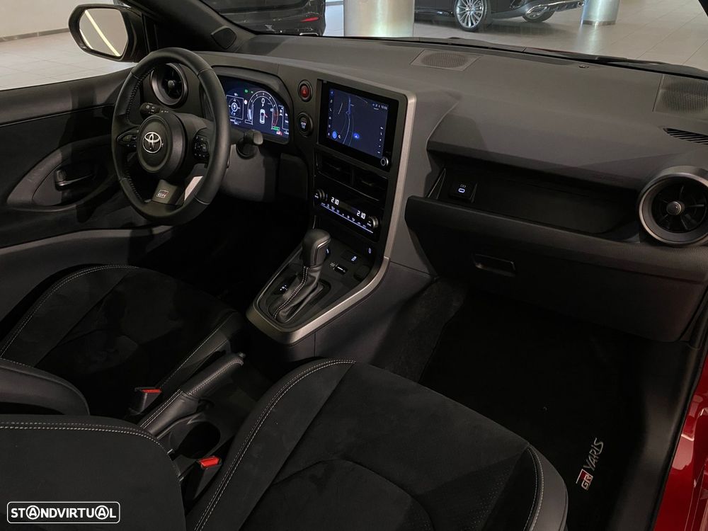 Toyota GR Yaris 1.6 T Legend T/A - 9