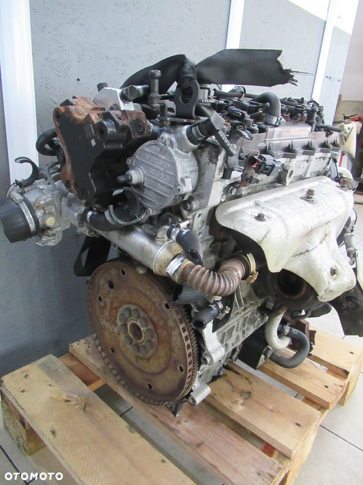 Silnik komplet Volvo 2.4 D5 D5244t5 XC60 XC70 V70 S80 - 8