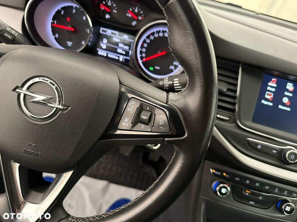 Opel Astra - 26
