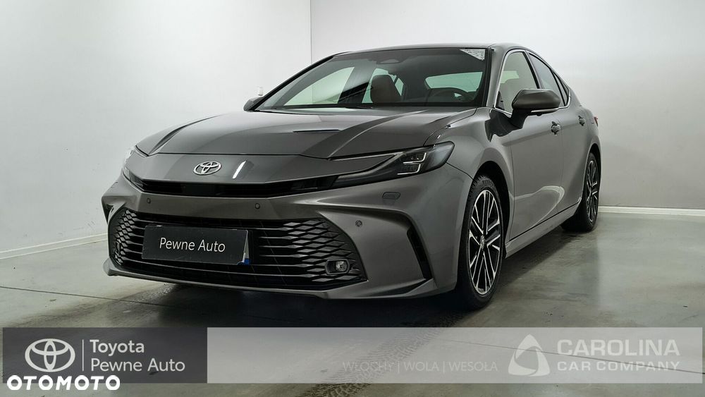 Toyota Camry 2025