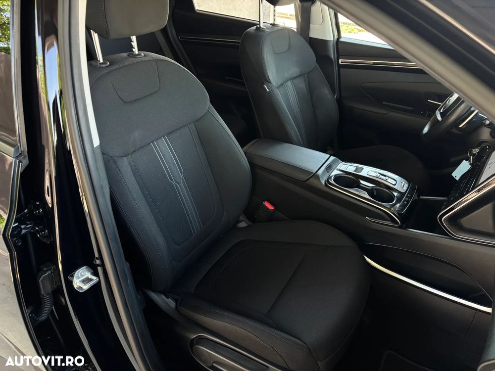 Hyundai Tucson 1.6 T-GDi HEV 2WD Advantage - 33
