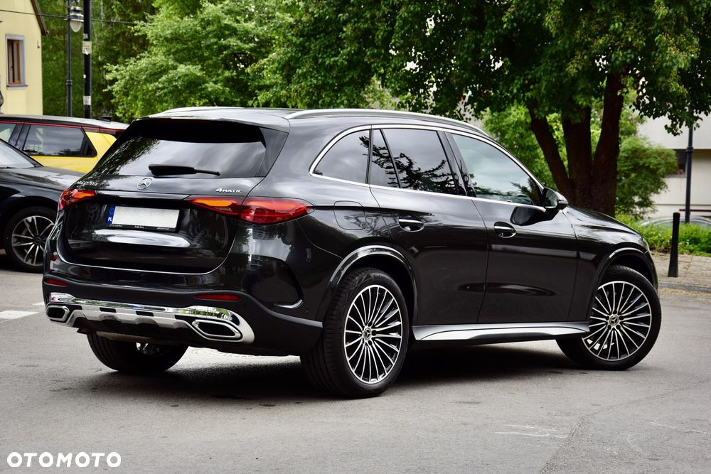 Mercedes-Benz GLC 220 d mHEV 4-Matic AMG Line - 11