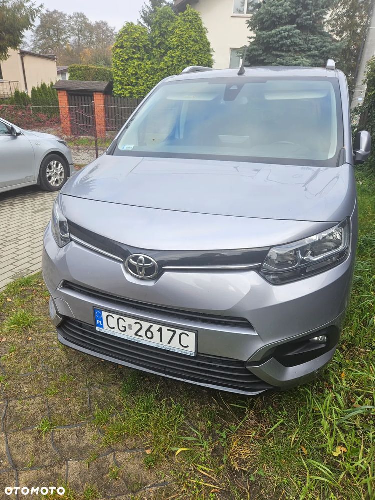 Toyota Proace City Verso Long 1.5 D-4D Family - 1