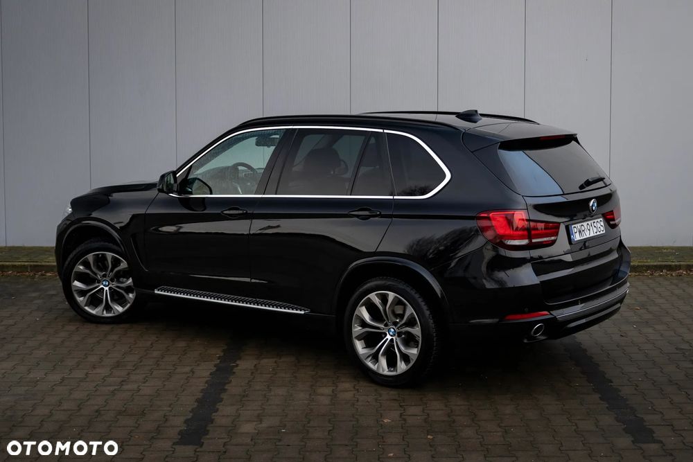 BMW X5 xDrive30d Sport-Aut - 4