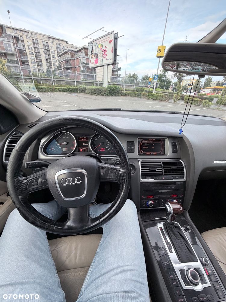 Audi Q7 3.0 TDI DPF quattro tiptronic - 28