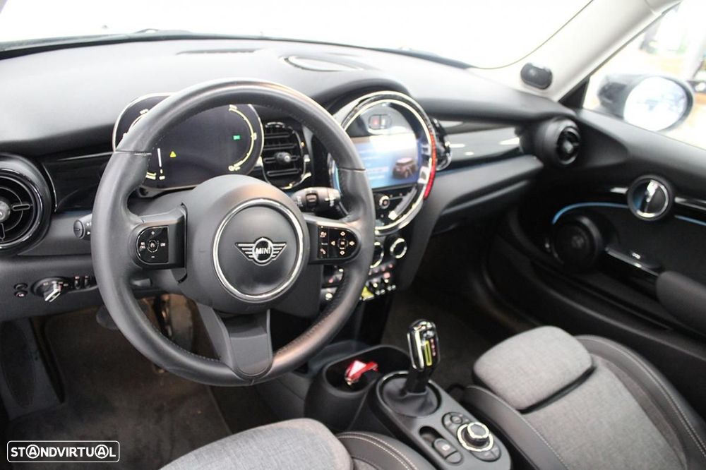 MINI 3 Portas Cooper SE Premium Yours - 12