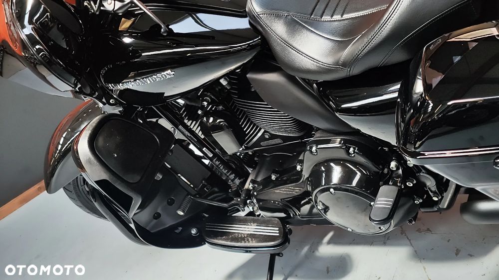 Harley-Davidson FLHXS Special - 27