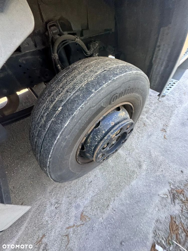 Mercedes-Benz Atego 1224 z Niemiec 9m kontener izoterma podział manual 1222 okazja - 25