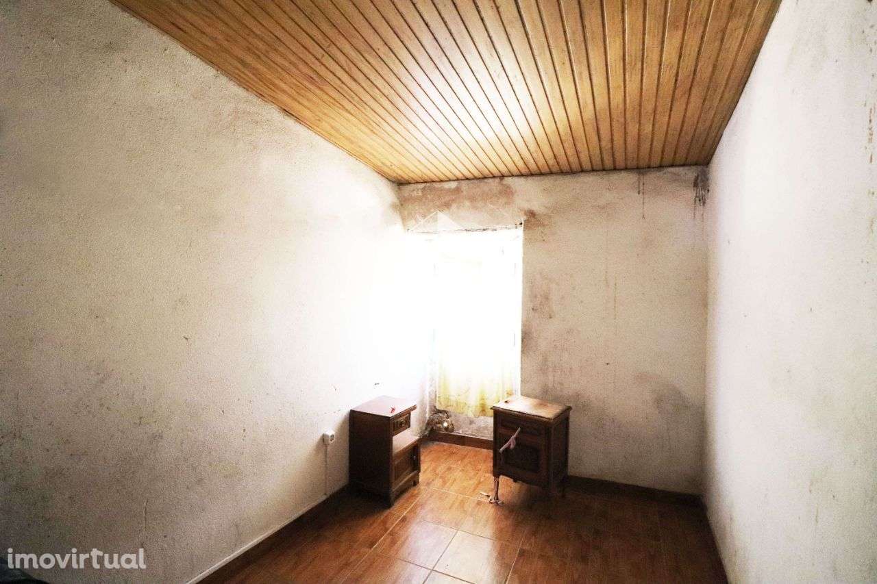 Moradia T3 localizada em Cernache do Bonjardim, Castelo Branco! - Grande imagem: 4/23