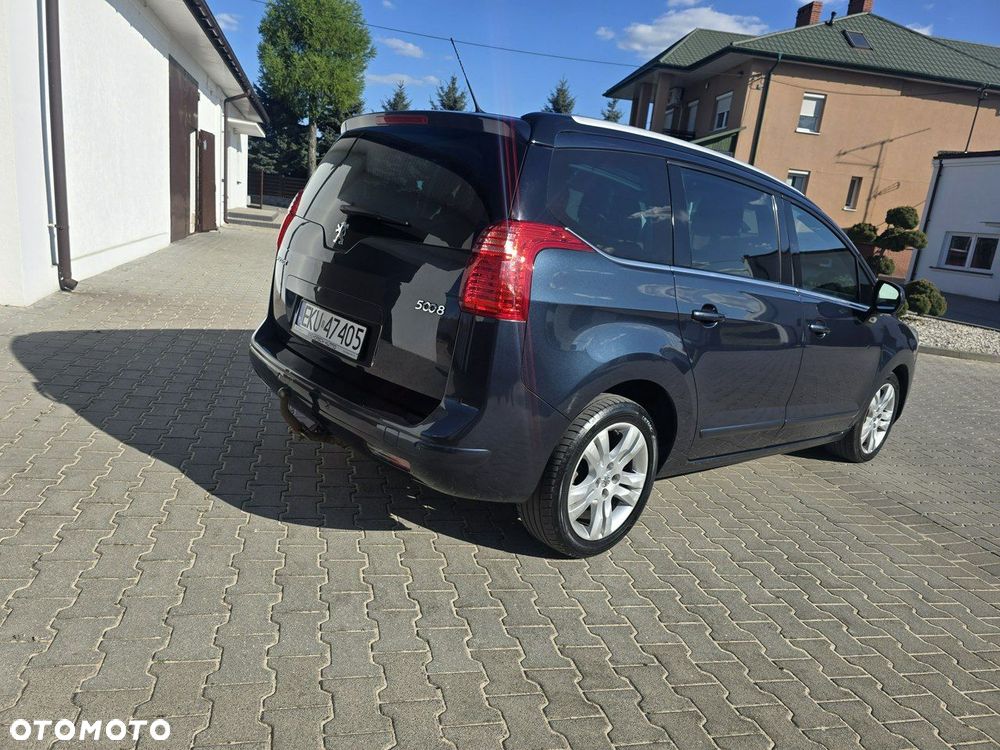 Peugeot 5008 - 2