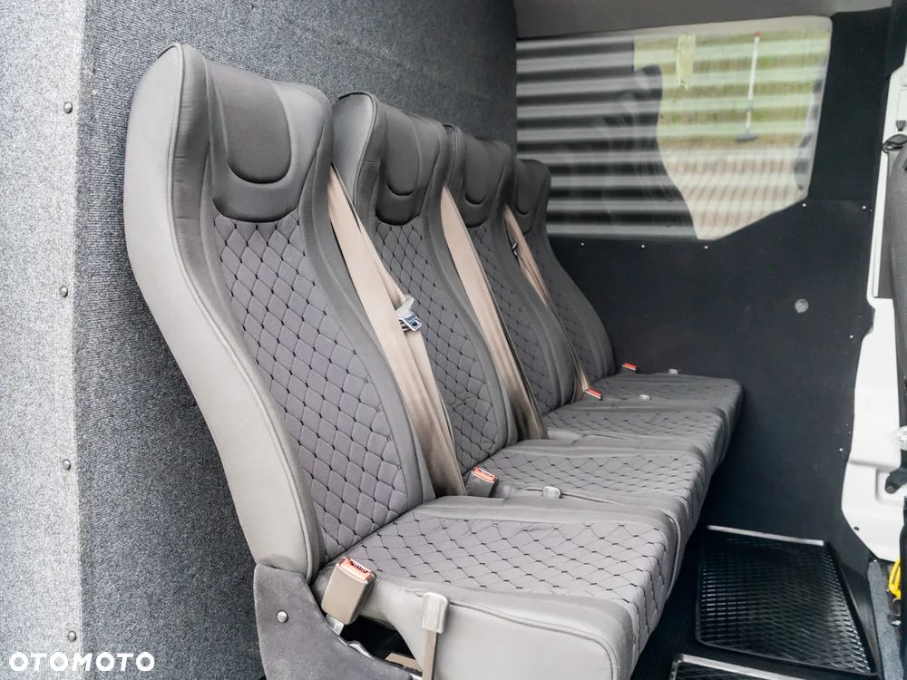 Iveco Daily 35S18HV 3.0 L4H2 - 7
