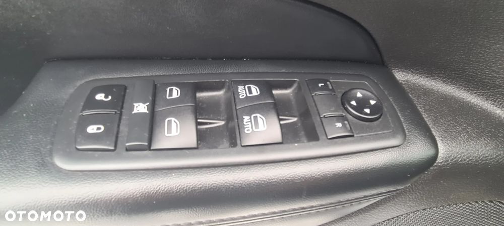 Jeep Grand Cherokee 3.6 V6 Limited - 22