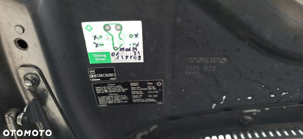 Volvo V60 D3 R-Design - 15