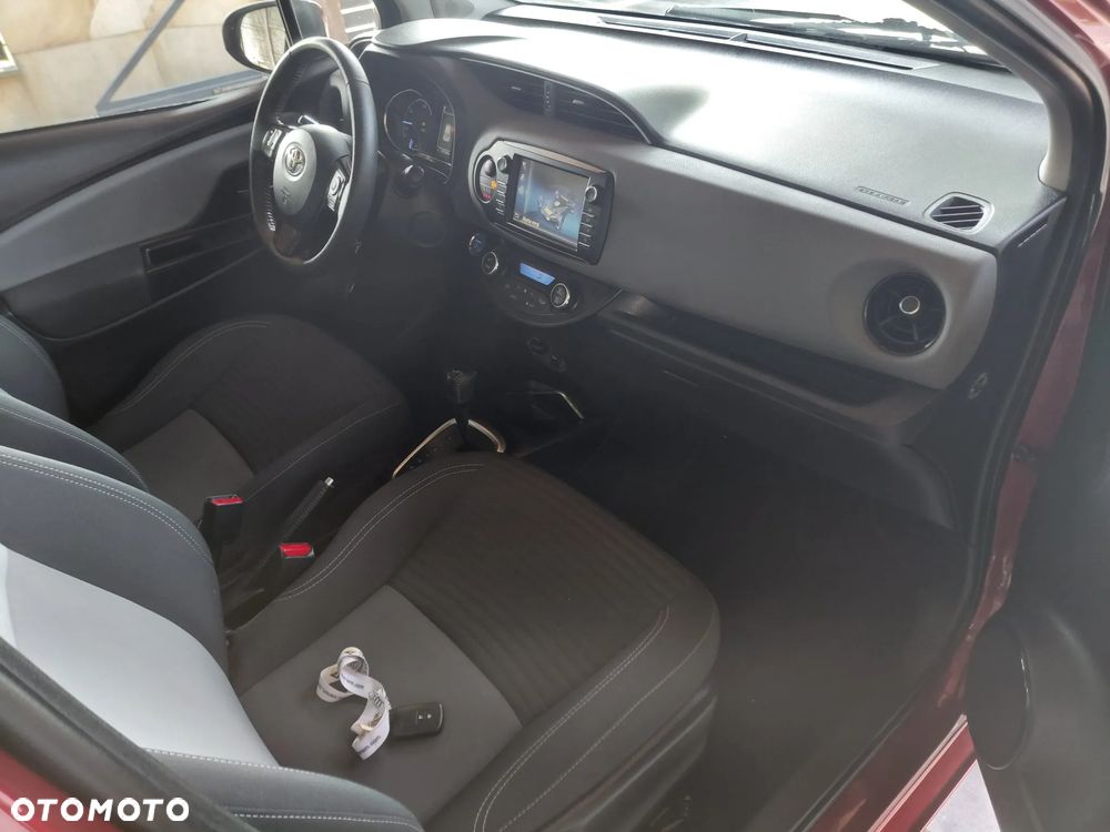 Toyota Auris - 14