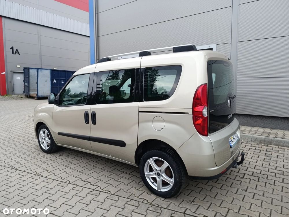 Fiat Doblo 1.4 16V Dynamic - 5