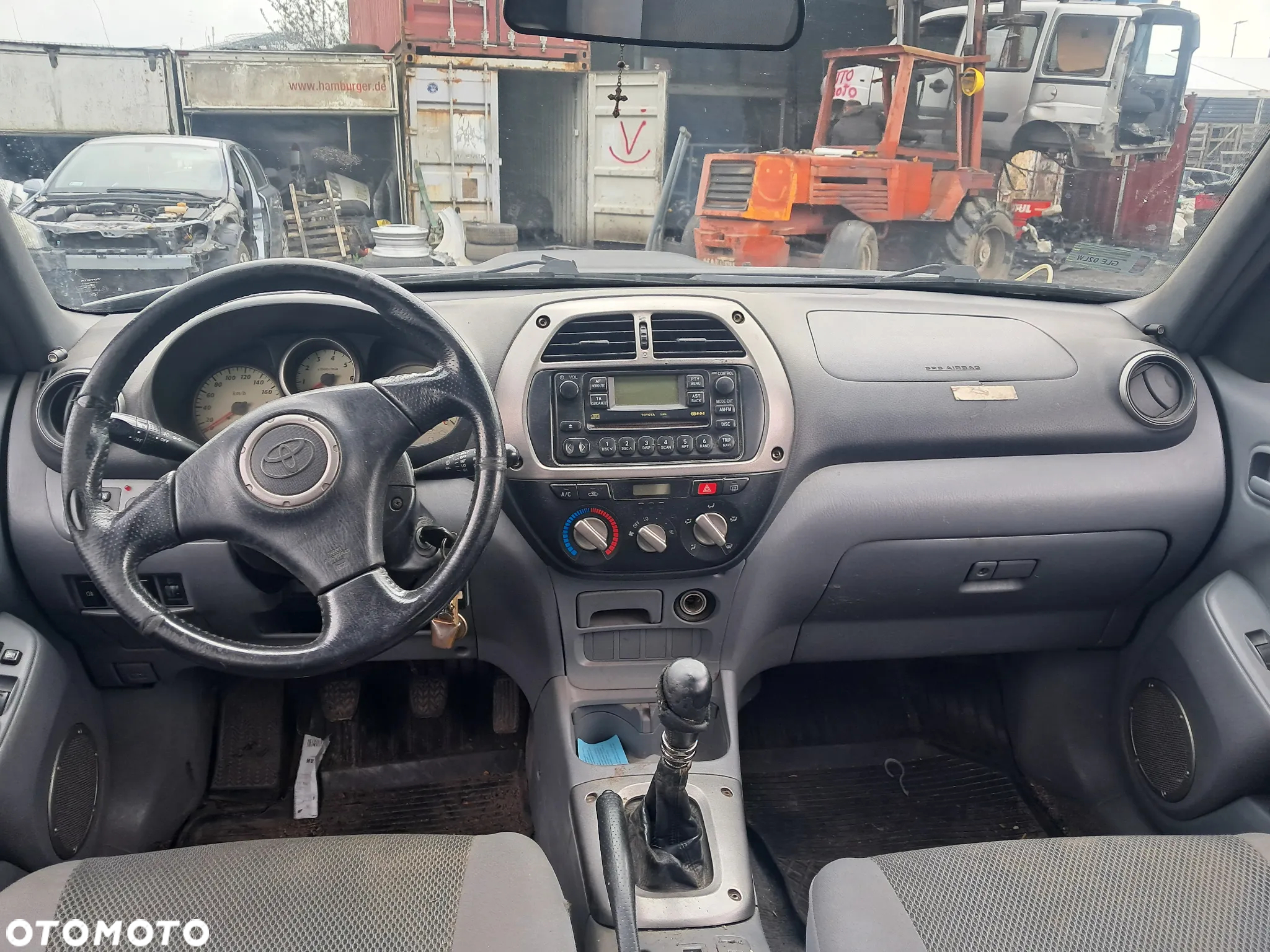 TOYOTA RAV 4 II 2002 2.0 D4D : ICD-FTV KL 202 - 17