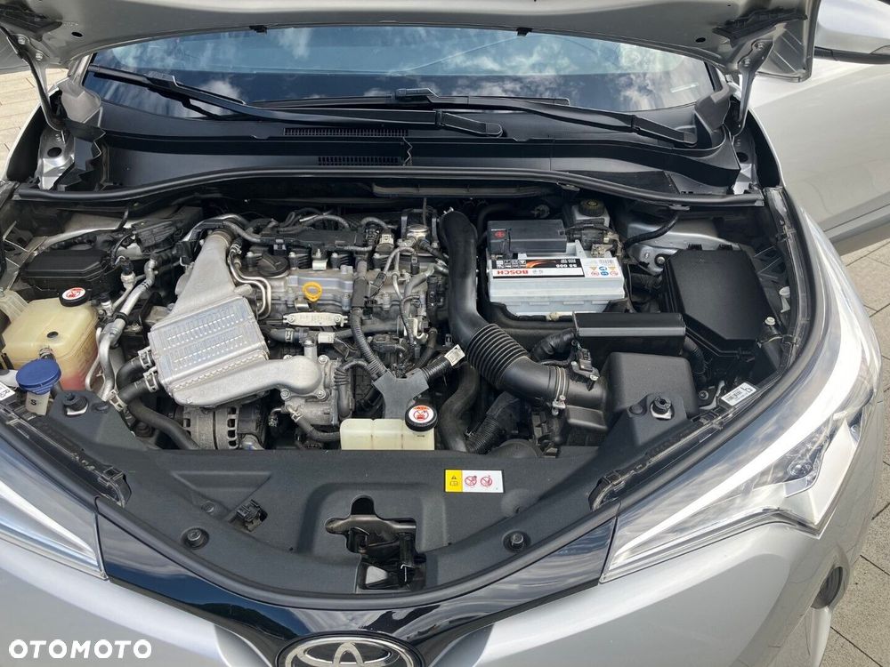 Toyota C-HR 1.2 T Dynamic - 25
