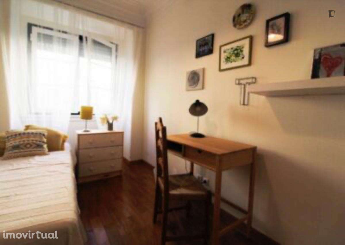 Quarto - localizado em Alameda Lisbon - Grande imagem: 4/9