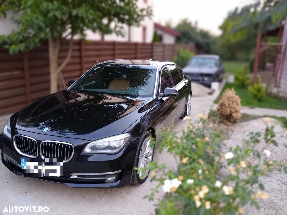 BMW Seria 7 2012 photo 3