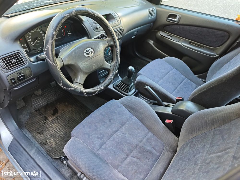 Toyota Corolla L/B 1.4 Base - 10