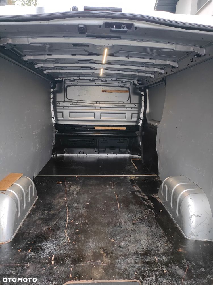 Nissan NV300 2017r 1,6 DCI 125KM L2H1LONG EURO VI BRUTTO VAT 23% KLIMA - 21