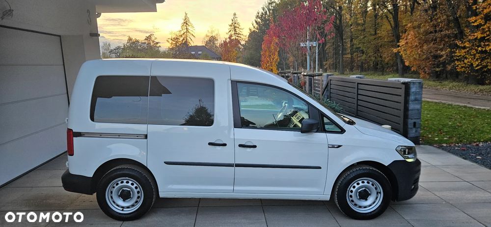 Volkswagen Caddy - 4