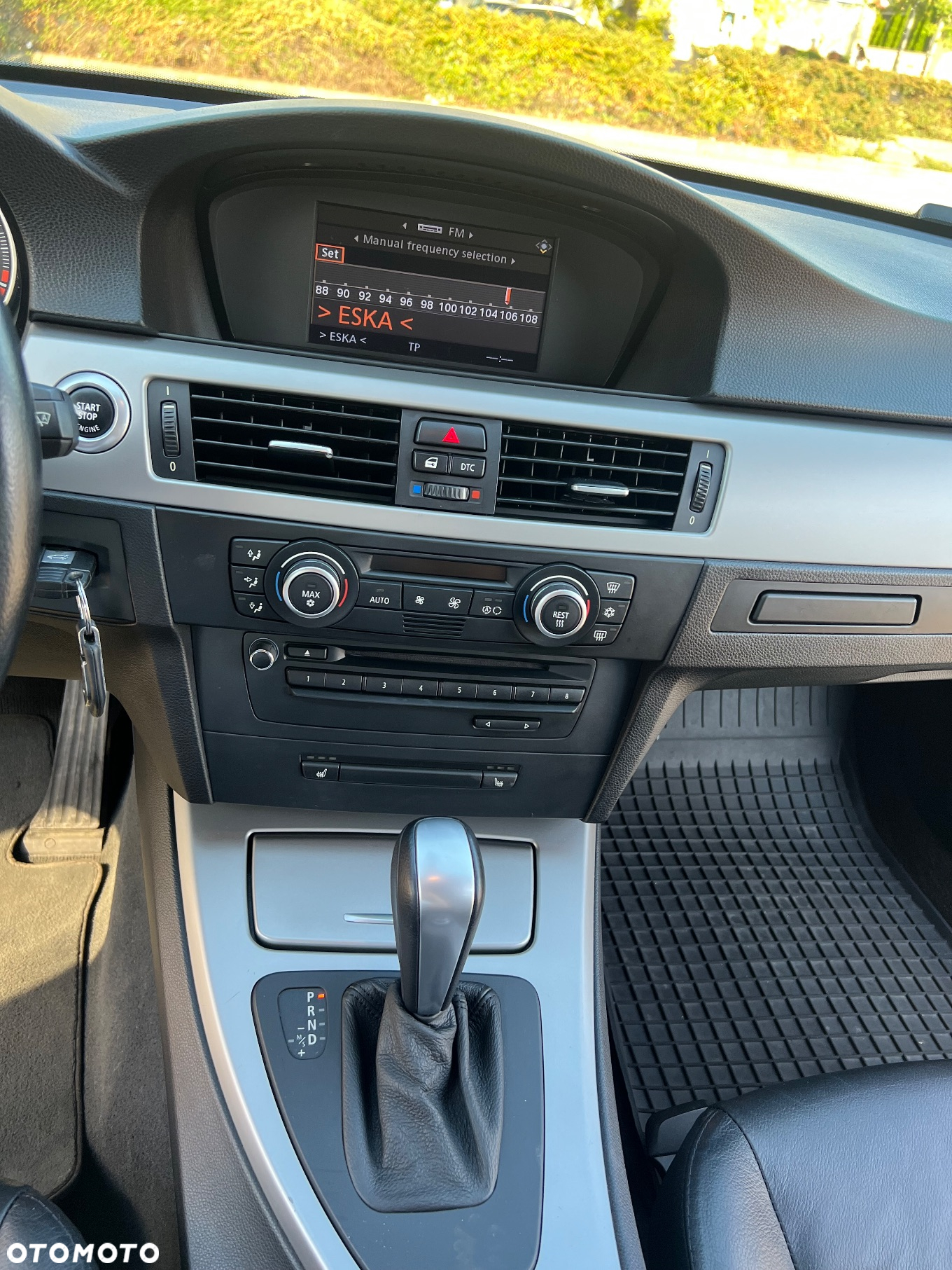 BMW Seria 3 320d DPF Touring - 6