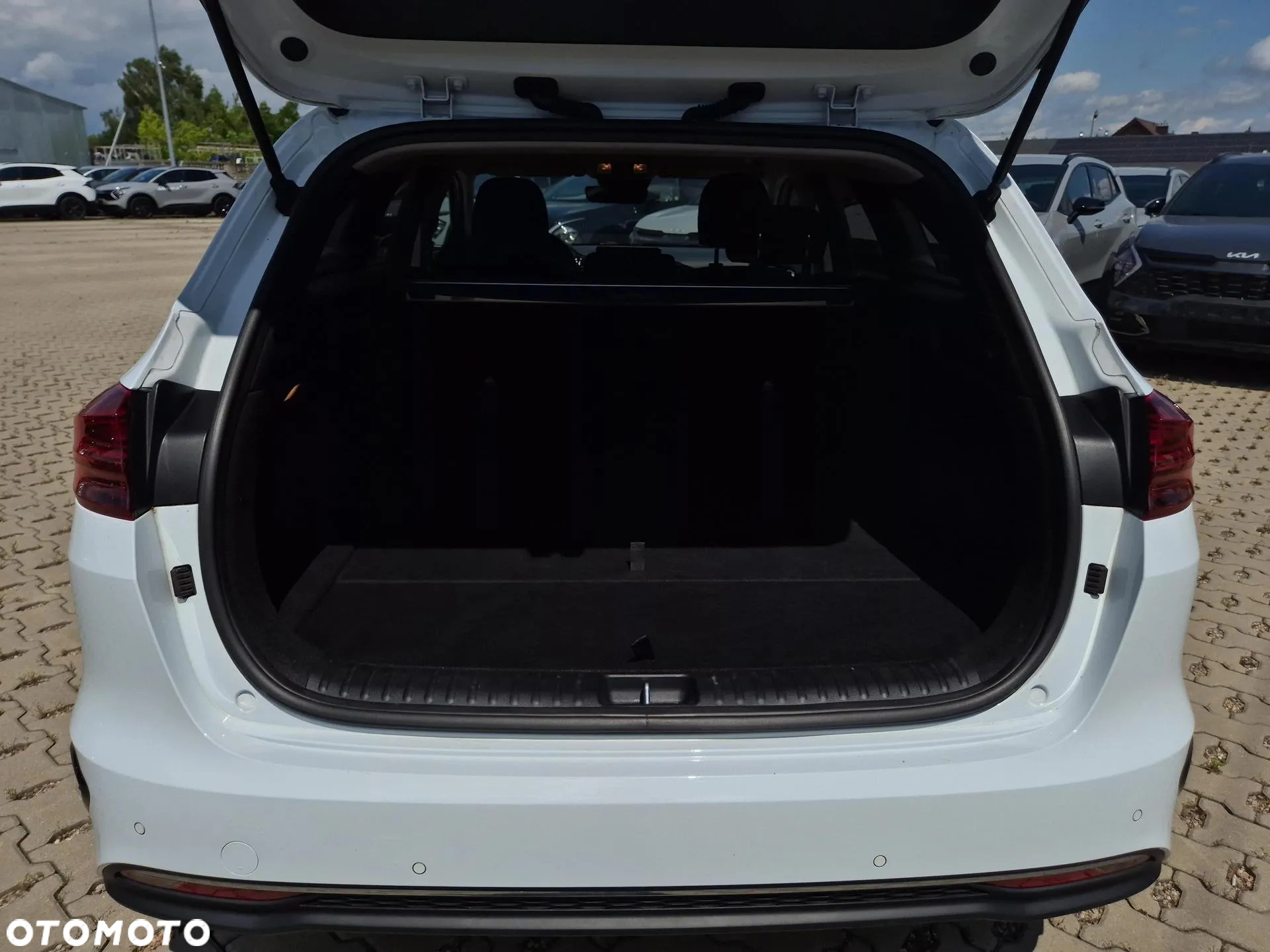 Kia Ceed 1.5 T-GDI L - 17