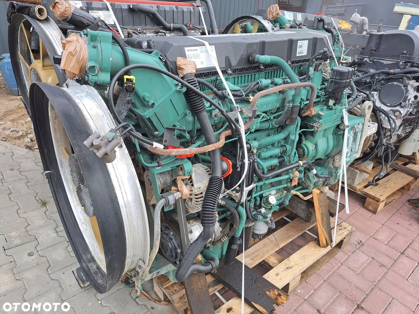 SILNIK KOMPLETNY VOLVO FM 4 FMX 4 D11K 410 450 - 3