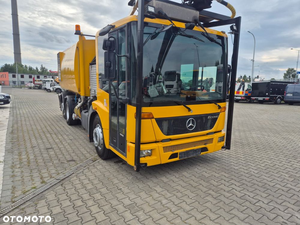 Mercedes-Benz Econic 2629 6X2 / SYSTEM CZYSZCZENIA DRÓG LUB TUNELI / ARMATKA NA WODĘ  / 300 LITRÓW NA MINUTE / CZYSZCZENIE TUNELI I BANERÓW / CZYSZCZENIE DRÓG / UTRZYMYWANIE CZYSTOSCI / EURO 5 / SERWISOWANY / 10500L + 500L / PODGRZEWANIE WODY / GENERATOR PRĄDU - 3