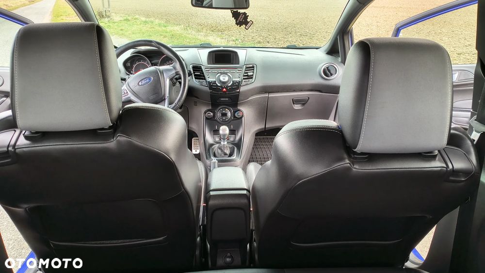 Ford Fiesta ST EU6 - 11