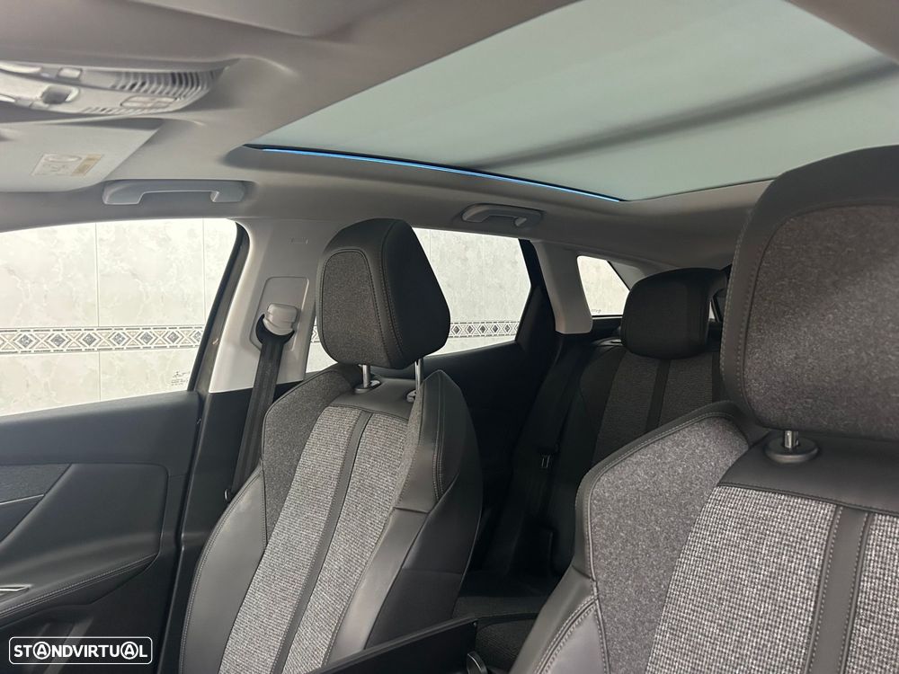 Peugeot 3008 1.2 PureTech Allure - 30