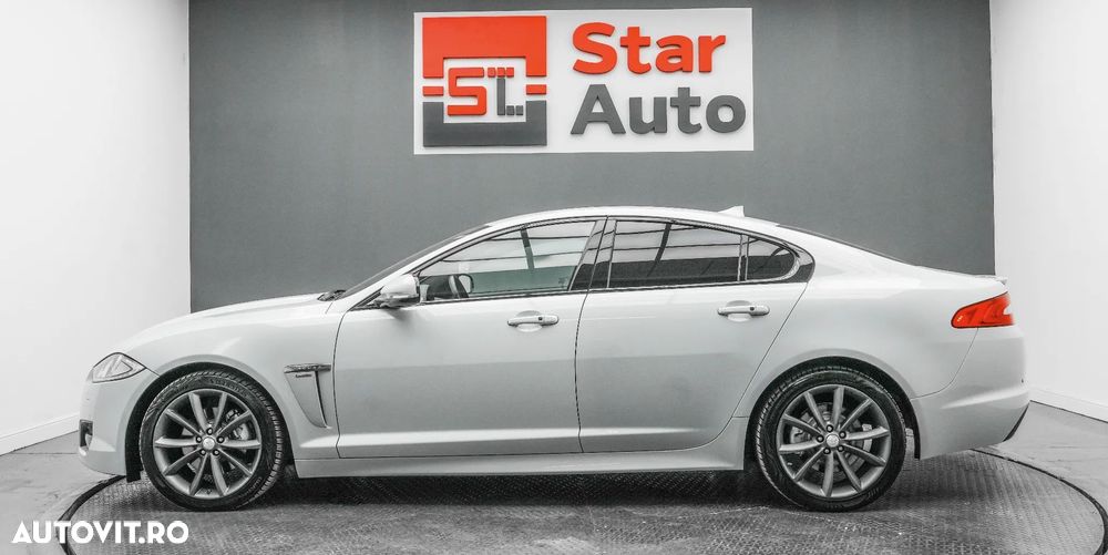Jaguar XF 2.2D Premium Luxury - 10