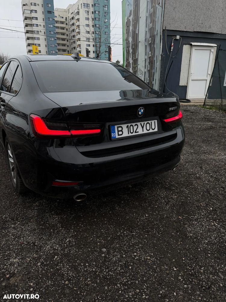 BMW Seria 3 320i Aut. Sport Line - 4