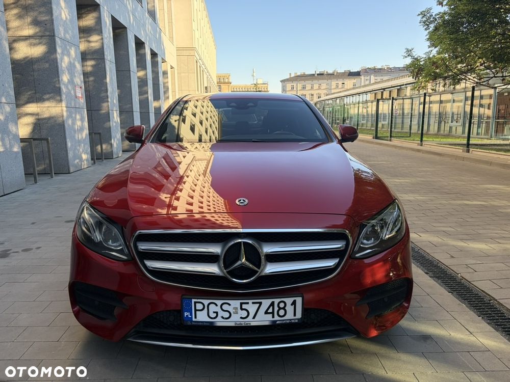 Mercedes-Benz Klasa E 220 d 4-Matic Business Edition 9G-TRONIC - 4