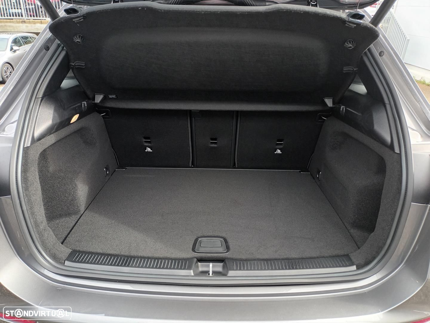 Mercedes-Benz B 180 d - 13