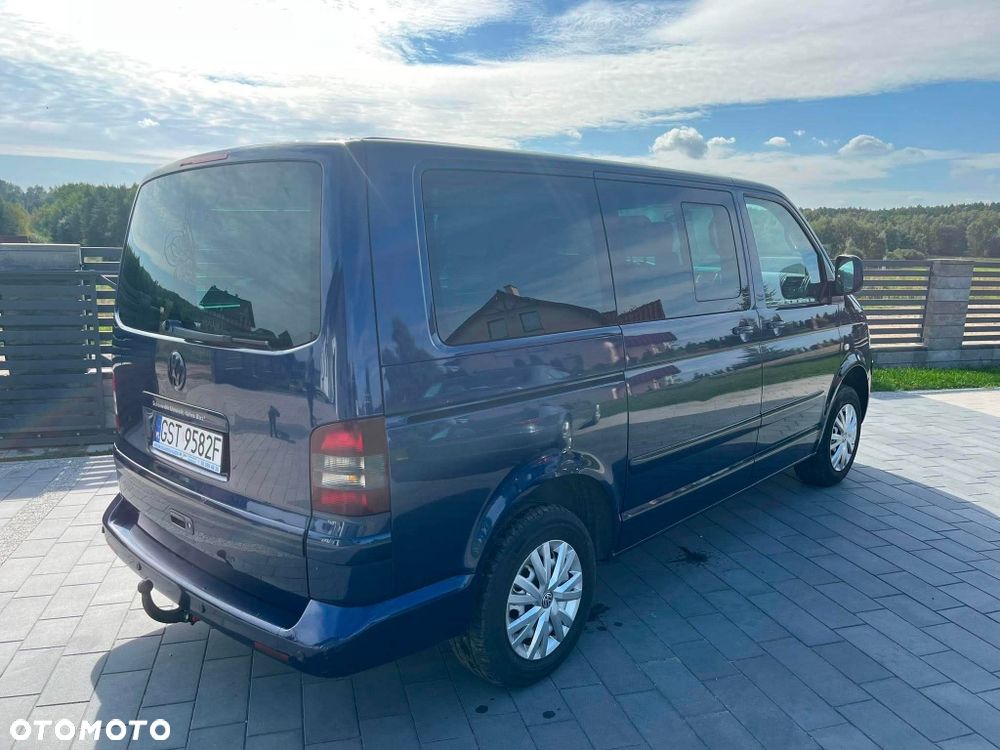 Volkswagen Multivan - 4