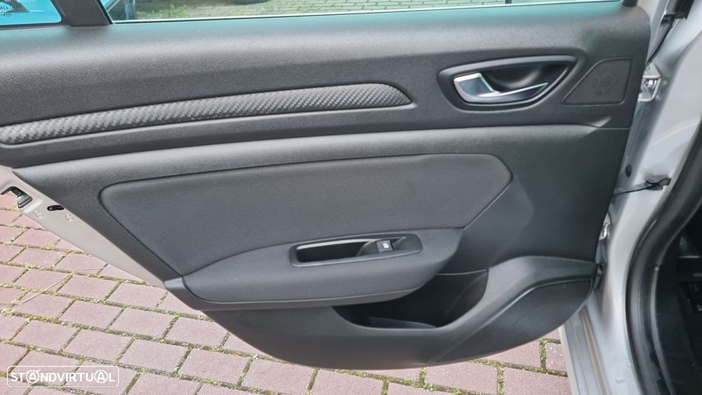 Renault Mégane Sport Tourer - 26