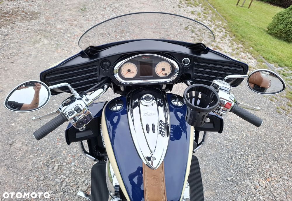 Indian Roadmaster - 17