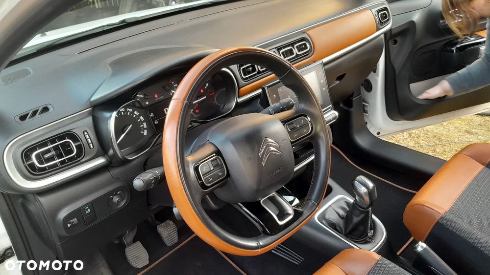 Citroën C3 Pure Tech 82 SHINE - 5