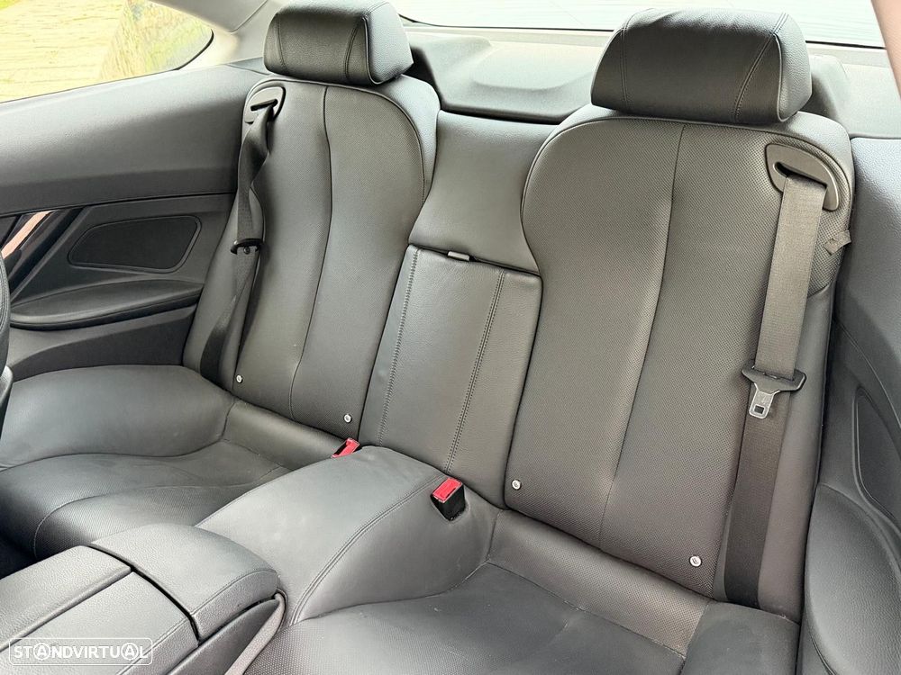 BMW 640 d Pack M - 14