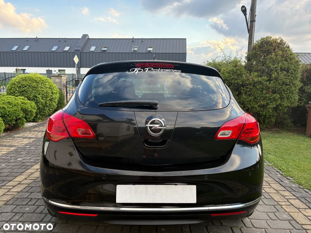 Opel Astra 1.4 Turbo Cosmo - 5